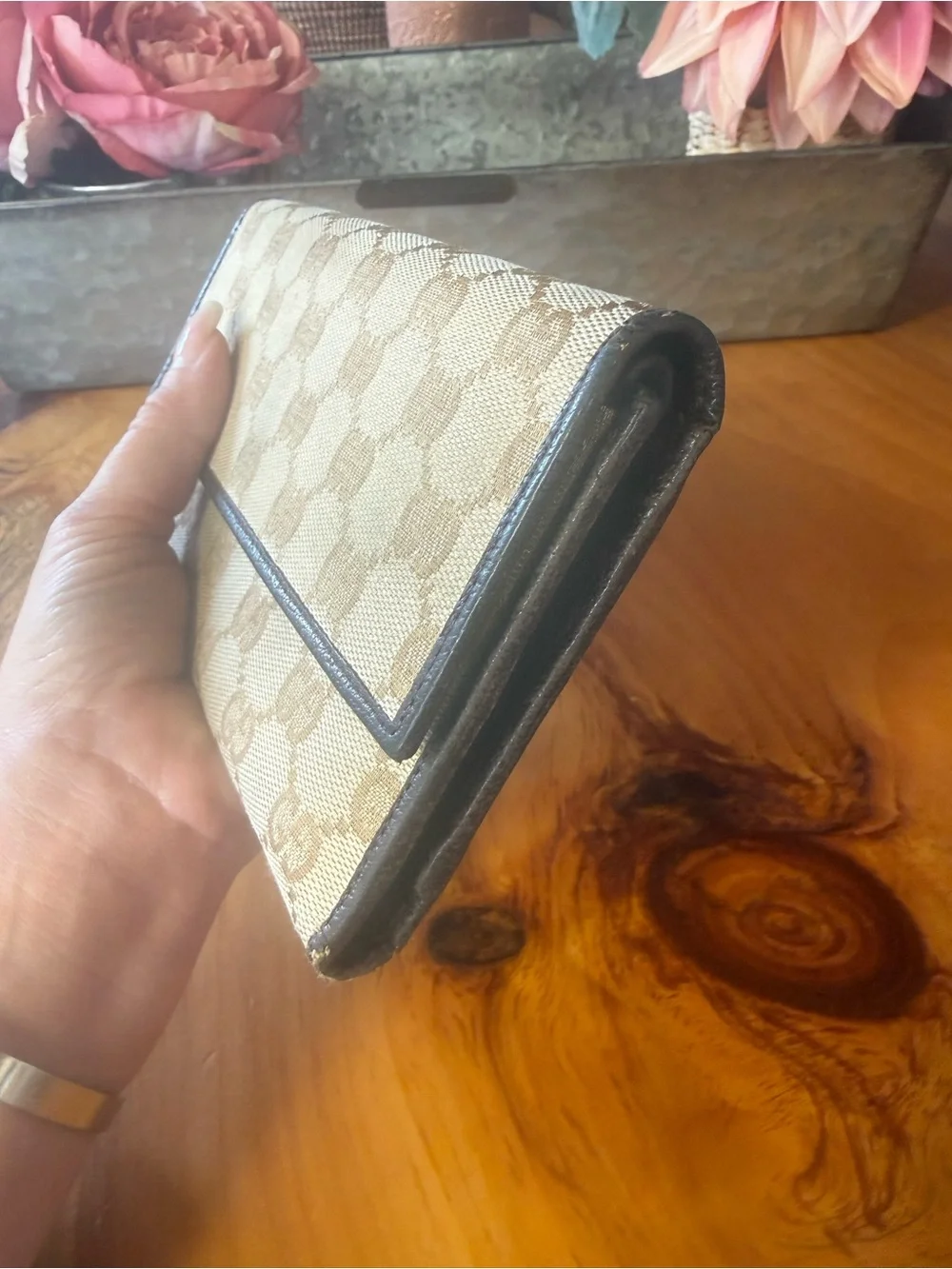 Gucci Beige and Dark Brown Monogram Fold Wallet 2573034276